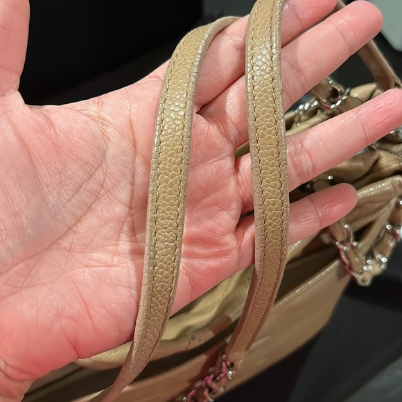 Authentic Chanel Timeless Caviar Tote - Picture 9 of 10